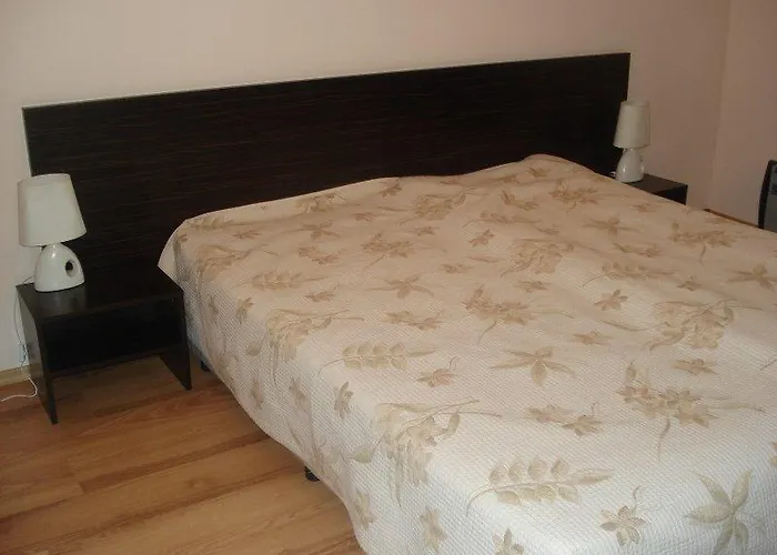 Szálloda Orbilux 3*